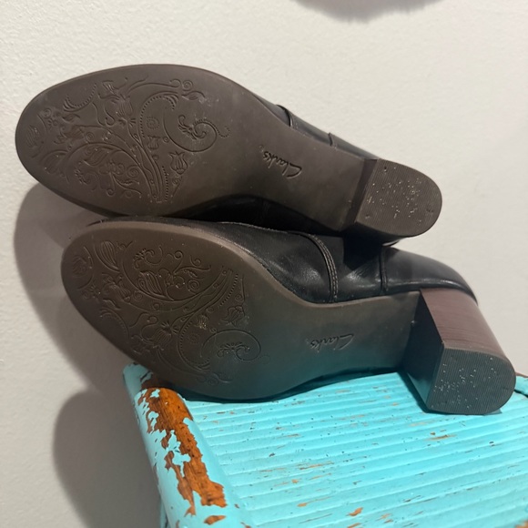 Clarks Town Cloak Black Leather Mary Jane Pumps Block Heel Lace Up Size 7.5 - Picture 13 of 15